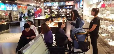 夢想照進(jìn)現(xiàn)實(shí) 從夢中醒來，在實(shí)干中綻放——記世紀(jì)金花咸陽百貨賣場五部圓滿完成十一銷售任務(wù)